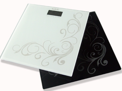 Osebna tehtnica črna