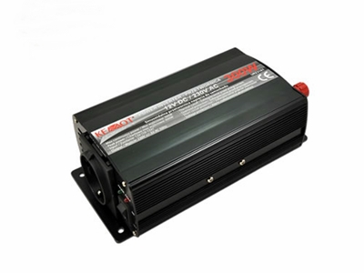 Pretvornik napetosti 24V/220V 600W-1200W