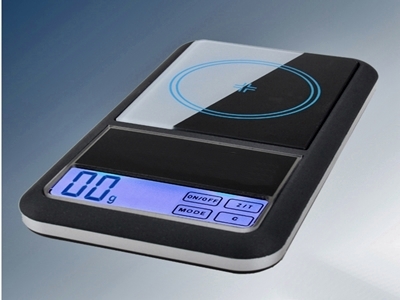 Žepna tehtnica 200g